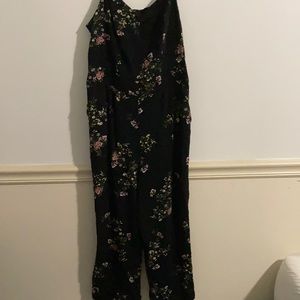 Torrid Size 0 (L) Black Jumpsuit with Adjustable Straps